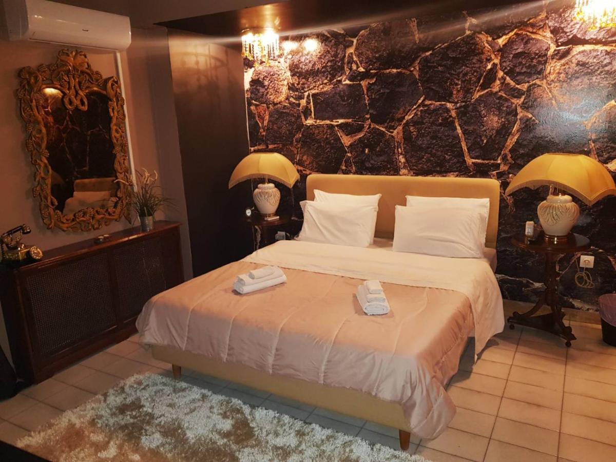 Kouro'S Private Room! Pireus Exteriör bild